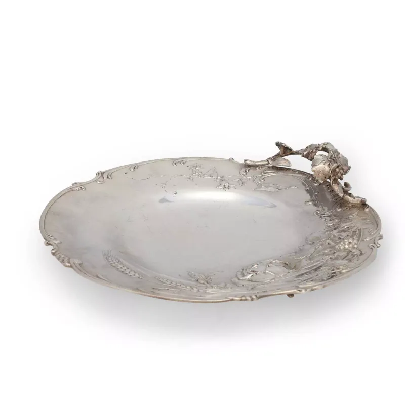 A German Art Nouveau Silver Dish maker's mark BR, circa 1900,
