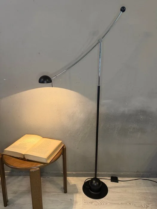 Massive - Floor lamp - Metal, Chrome