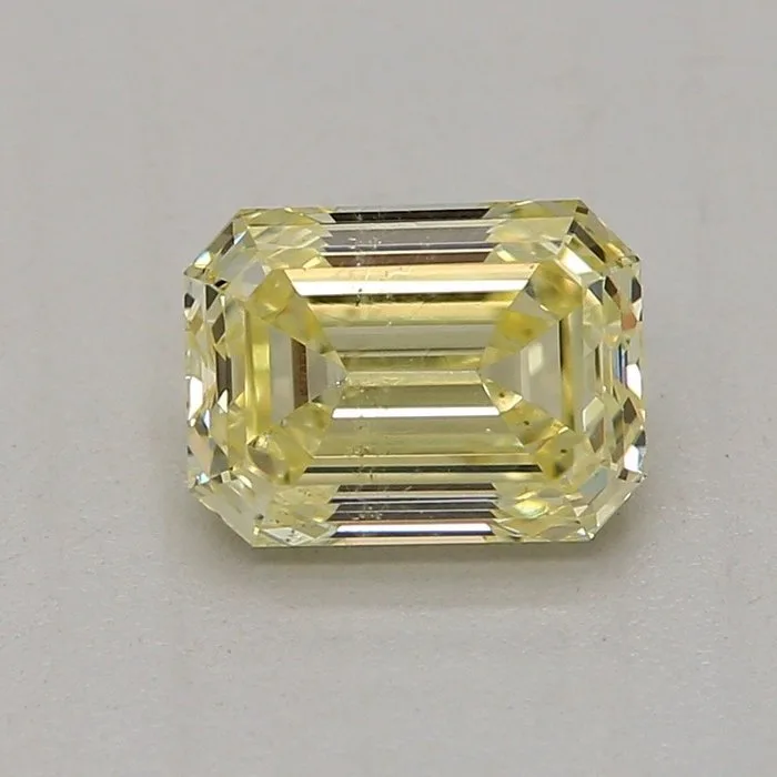 1 pcs Diamond (Natural coloured) - 0.52 ct - Emerald - Fancy light Yellow - I1 - Gemological Institute of America (GIA) - Fancy Light Yellow GIA