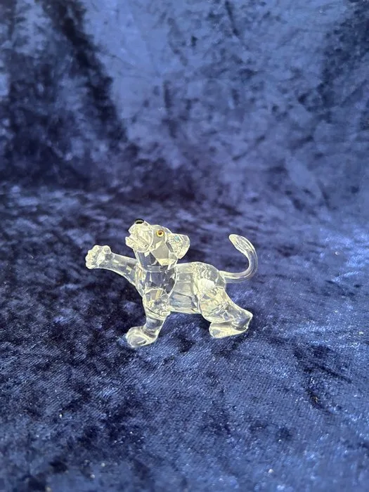 Swarovski - Figurine - Young Lion - 210460 - Box + Certificate - Crystal