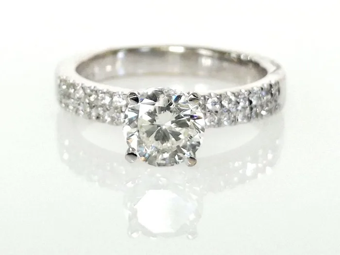 Engagement ring - 18 kt. White gold - 1.11ct. tw. Diamond (Natural) - Diamond