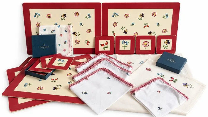 Villeroy & Boch - Ensemble de sets de table, dessous verres, serviettes - Table service (18) - Little Flower - Cotton, Wood - Table service
