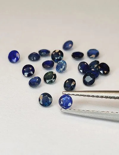 20 pcs Blue Sapphire - 2.38 ct - Antwerp Laboratory for Gemstone Testing (ALGT)