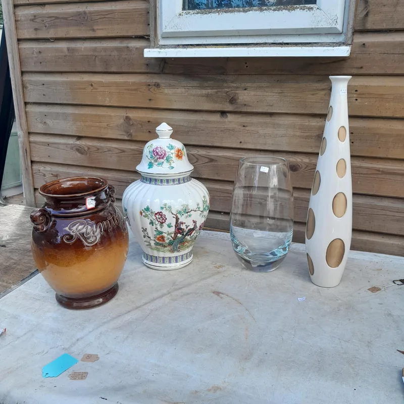 Chinese vase, west German rumtoft, glass vase and one other