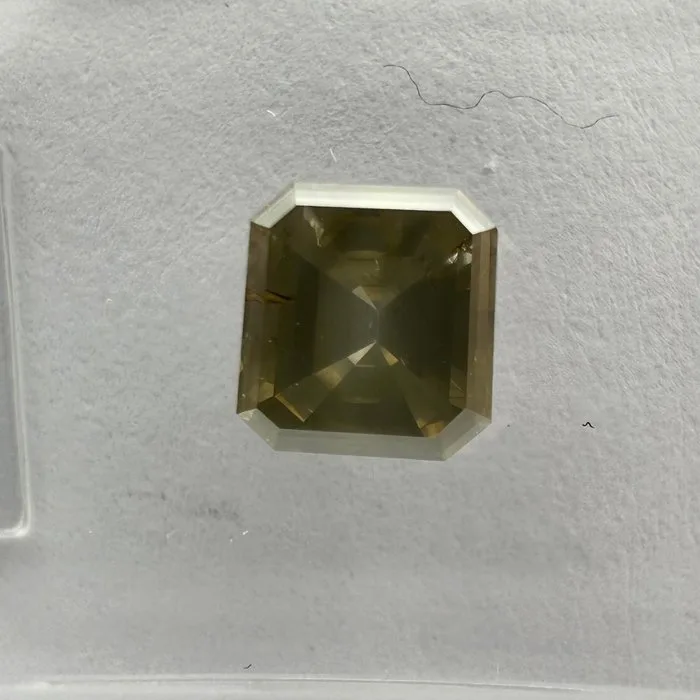 1 pcs Diamond (Natural coloured) - 0.96 ct - Fancy deep Greyish, Greenish Yellow - SI1 - International Gemological Institute (IGI)