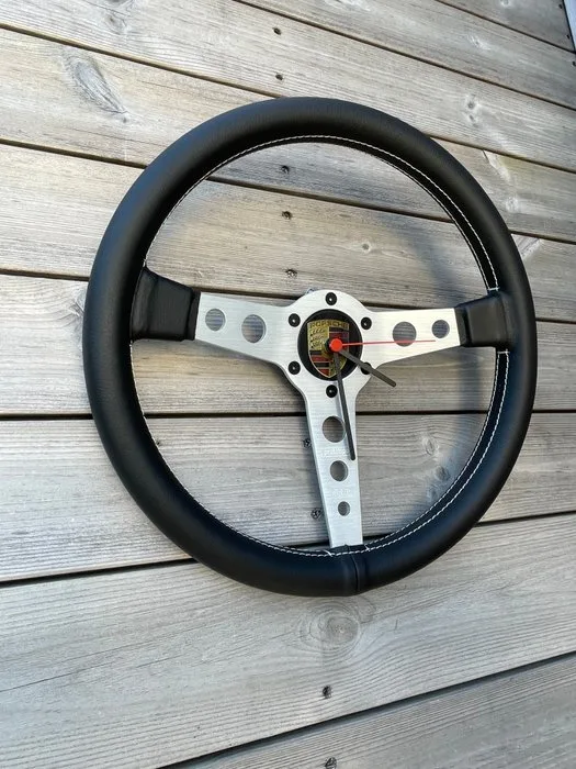 Wall Watch - MOMO prototype - Porsche - NO ENVIO A CANARIAS