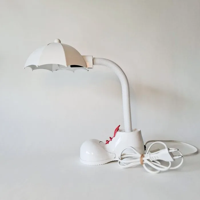 Massive - Desk lamp - Plastic
