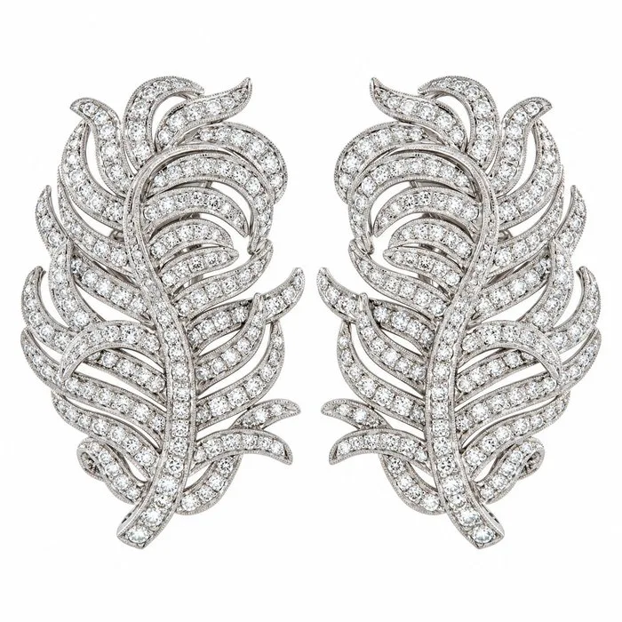 Earrings - 18 kt. 18K White Gold 3.50ct Diamond Feather Earrings, White gold - 3.50ct. tw. Diamond (Natural)