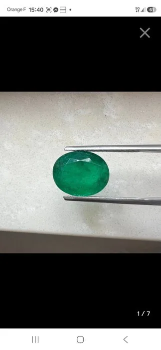 1 pcs Green Emerald - 6.92 ct - International Gemological Institute (IGI)