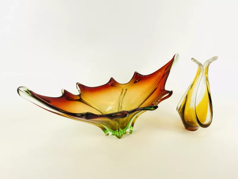 Two items to include a large multi coloured Murano style art glass 'splash' bowl (48cms wide x 22.5cms deep x 21cms high)
