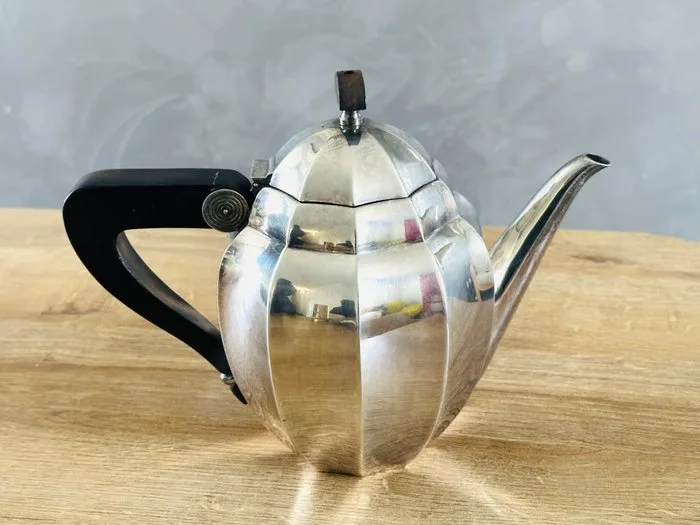 Maurice DUFRÊNE Pour Gallia - Coffee and tea service - Art déco - Cafetière GALLIA - silvered metal