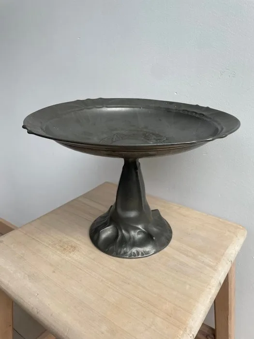 Kayserzinn - Hugo Leven - Plate - Tin - Art Nouveau fruit bowl
