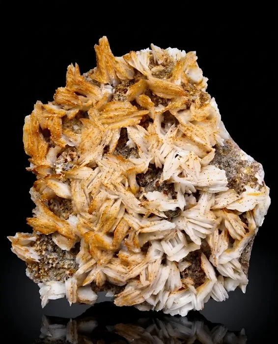 Baryte and vanadinite XXXL top collection - Height: 150 mm - Width: 150 mm- 774 g - (1)