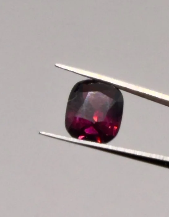 1 pcs Pink, Red Spinel - 2.08 ct - Antwerp Laboratory for Gemstone Testing (ALGT)