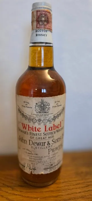 Dewar's White Label White Label - b. 1960s - 75cl