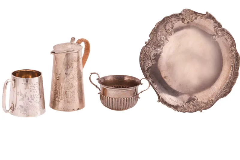 A mixed collection of silver items, comprising a silver fruit tazza by Martin, Hall & Co, Sheffield 1899, with acanthus scroll repousséwork on a shaped base