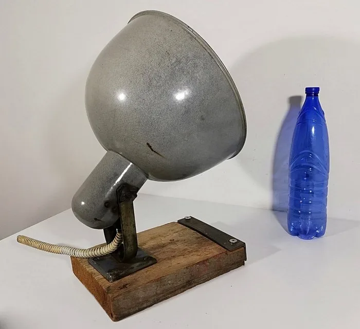 Lamp - Industrial design spotlight - Steel, Industrial enamel - Old FIAT car repair shop