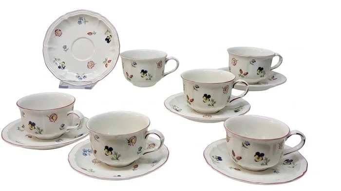Villeroy & Boch - Coffee and tea service (12) - Petite Fleur - Vitro-Porcelain - like-new condition