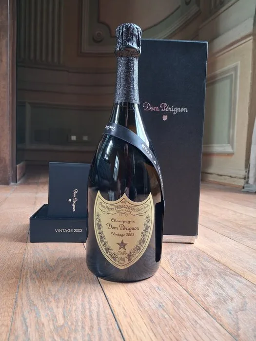 2002 Dom Pérignon - Champagne Brut - 1 Bottle (0.75L)