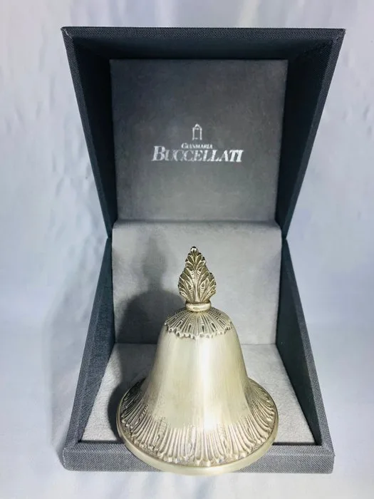 Gianmaria BUCCELLATI (XX-XXI) - Gianmaria Buccellati. - Centrepiece -.925 silver - Table bell