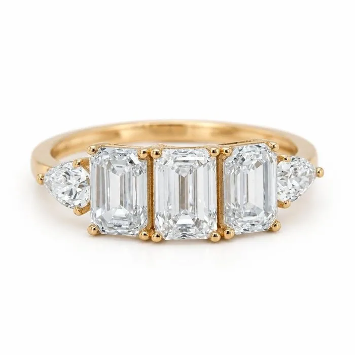 Ring - 14 kt. Yellow gold - 2.35ct. tw. Diamond (Lab-grown) - Diamond