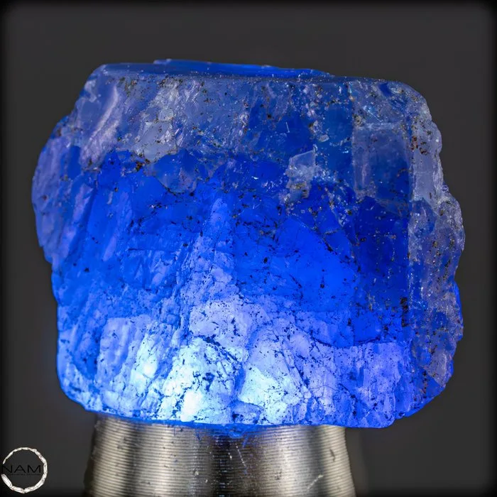 Natural, rarer Tanzanite rough crystal – Intense blue gemstone—one-of-a-kind, 32.90 ct- 6.58 g