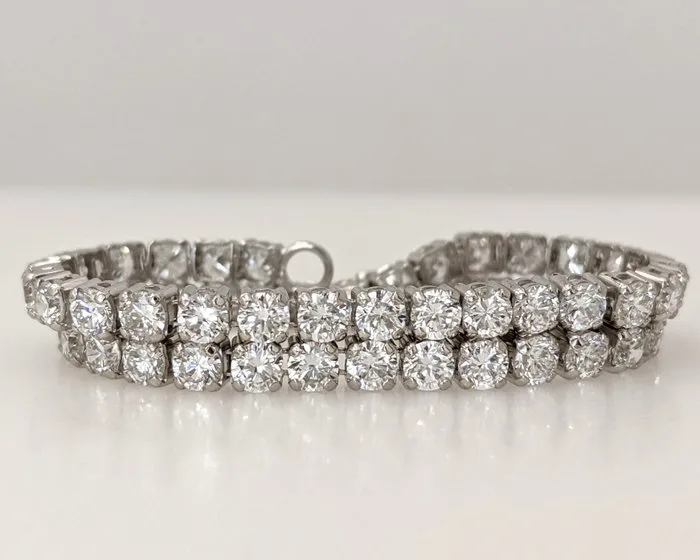 Tennis bracelet - 14 kt. White gold - 4.93ct. tw. Diamond (Lab-grown) - D-E VVS IGI CERTIFIED