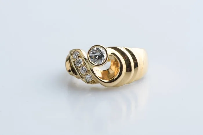 Ring - 18 kt. Yellow gold - 0.52ct. tw. Diamond (Natural) - Diamond