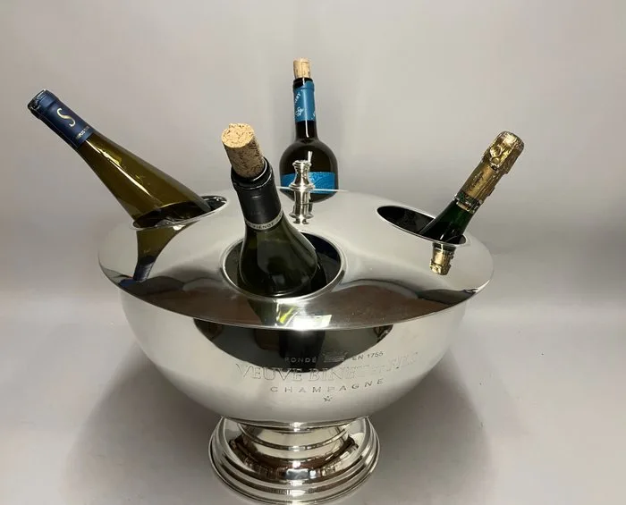 Champagne cooler - Silver Plated winecooler - for four bottles - with cover