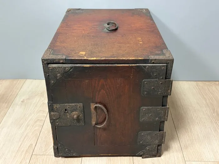 Cabinet - Wood, Iron, Antique Japanese Zeni-bako 銭箱 – Meiji Period – Wooden Money Chest with Iron Fittings - Japan - Meiji period (1868-1912) - Antique Japanese Zenibako