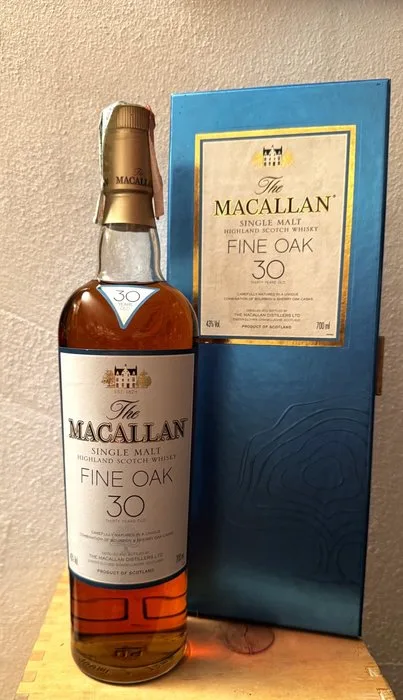 Macallan 30 years old Fine Oak - b. 2000s - 70cl
