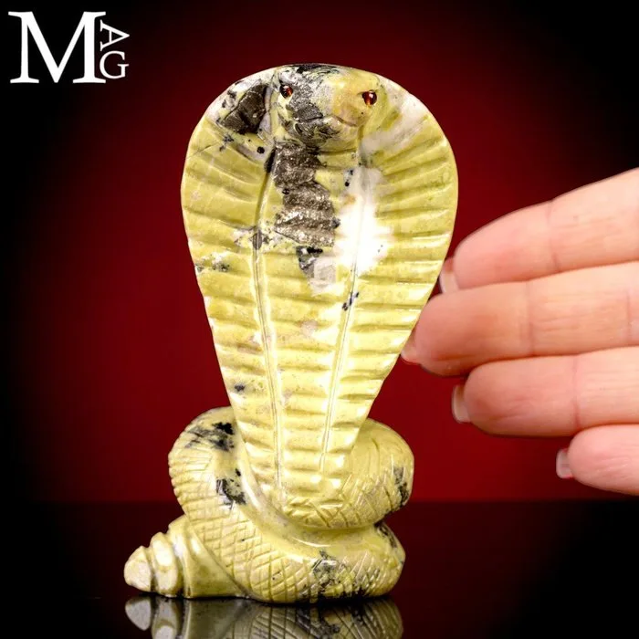 Serpentine & Pyrite Cobra Sculpture Guardian of Earth and Metal - Height: 103 mm - Width: 54 mm- 213 g - (1)