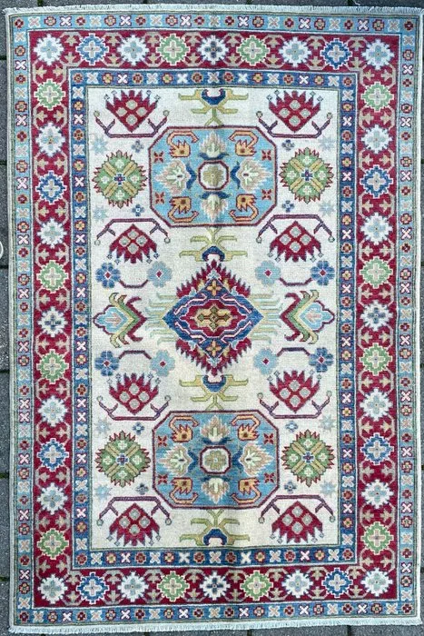 Kazak, hand-knotted - Carpet - 179 cm - 120 cm