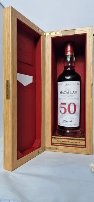 Macallan 50 years old The Red Collection - b. 2020 - 70cl