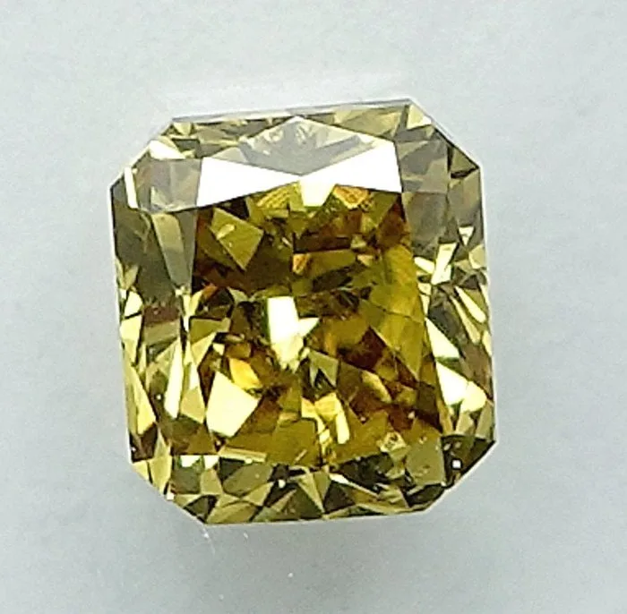 1 pcs Diamond (Natural coloured) - 0.52 ct - Radiant - Fancy intense Yellow - SI2 - International Gemological Institute (IGI)