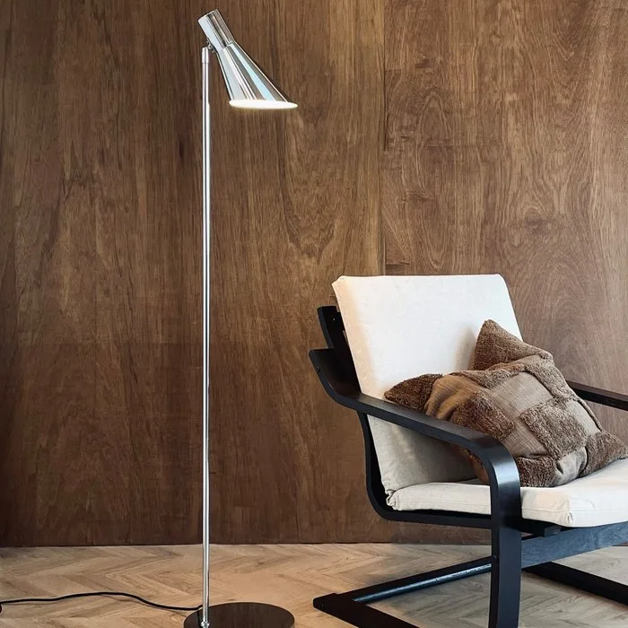 Dyberg Larsen - Floor lamp - DL12 Floor Lamp Chrome - Metal