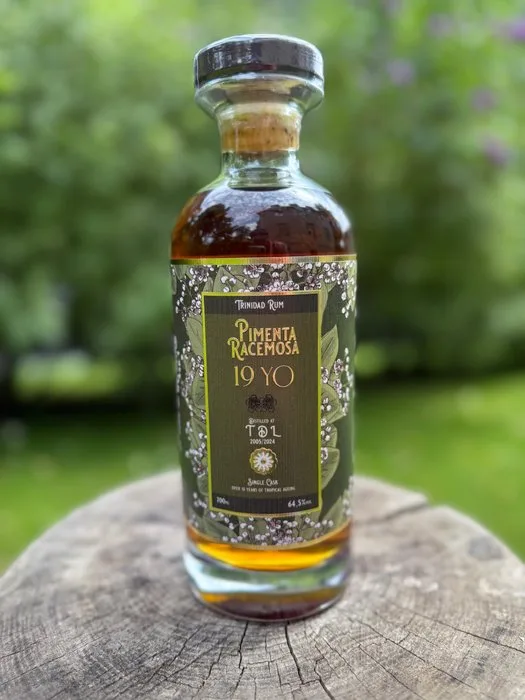 Trinidad Distillers Ltd 2005 19 years old Distilia - Pimenta Racemosa - Floral Rum Series - b. 2024 - 700ml