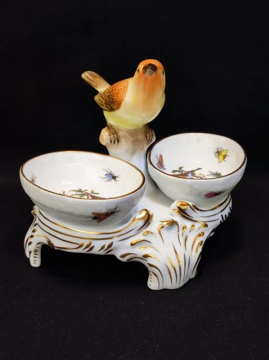 Herend - Salt and pepper container set - 257/RO Double salt cellars with a bird on a branch and Rocaille base, Rothschild, with gold ormolu. - Porcelain