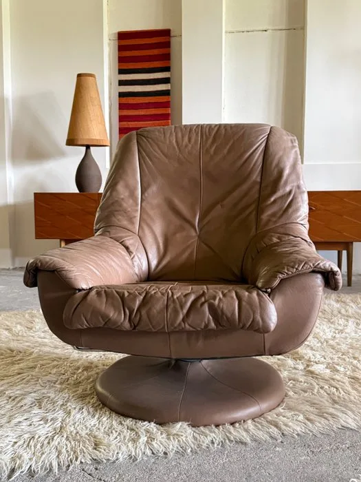 Armchair - Tulip - Leather - swivel chair