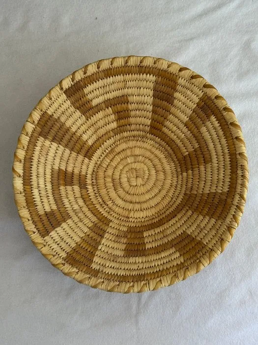 1 large basket, Closed Coil - Rosaline Lopez - Tohono O'Odham (Papago) - U.S