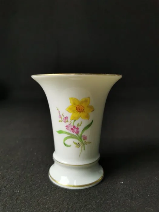 Meissen - Blume - vaso - 1.Wahl - In ottime condizioni - Vase - Porcelain