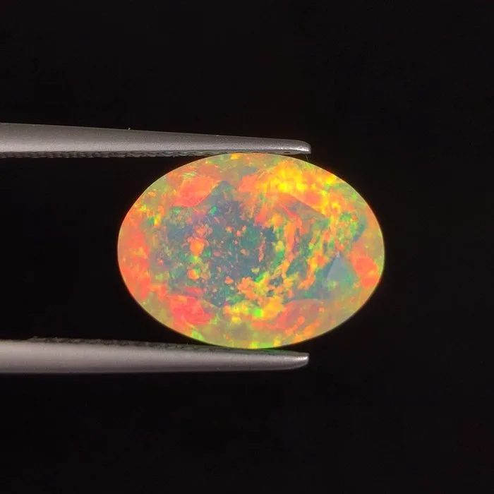 1 pcs Multicolour Opal - 4.39 ct - International Colored Gemstone Association (ICA GemLab) - Top Play of color !