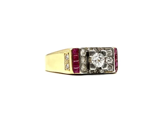 Ring - 18 kt. Platinum, Yellow gold - 0.45ct. tw. Diamond (Natural) - Ruby