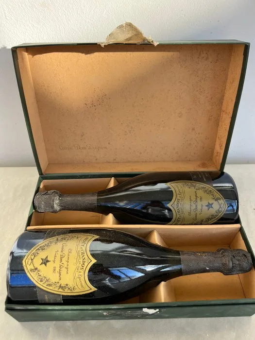 1982 Dom Pérignon - Champagne Brut - 2 Bottles (0.75L)