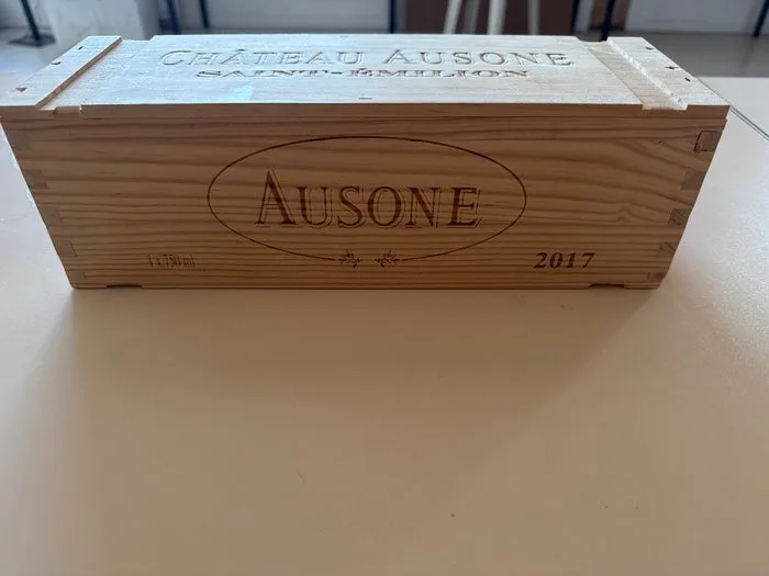2017 Château Ausone - Saint-Émilion 1er Grand Cru Classé - 1 Bottle (0.75L)