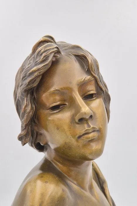 EMMANUEL VILLANIS - Bust, SEULEI - 41 cm - Patinated bronze - 1905