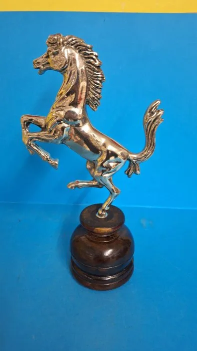 Emblem - Ferrari