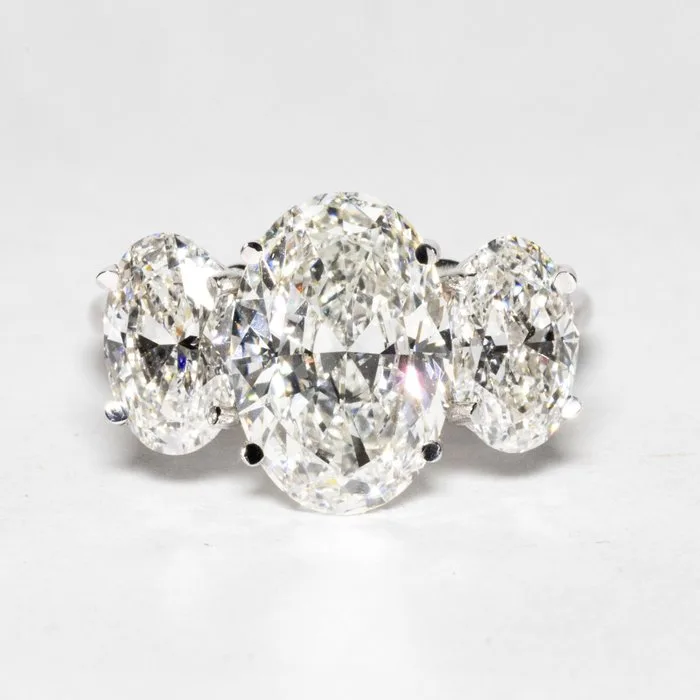 Ring - 18 kt. White gold - 5.02ct. tw. Diamond (Lab-grown) - Diamond - F VS1 2EX