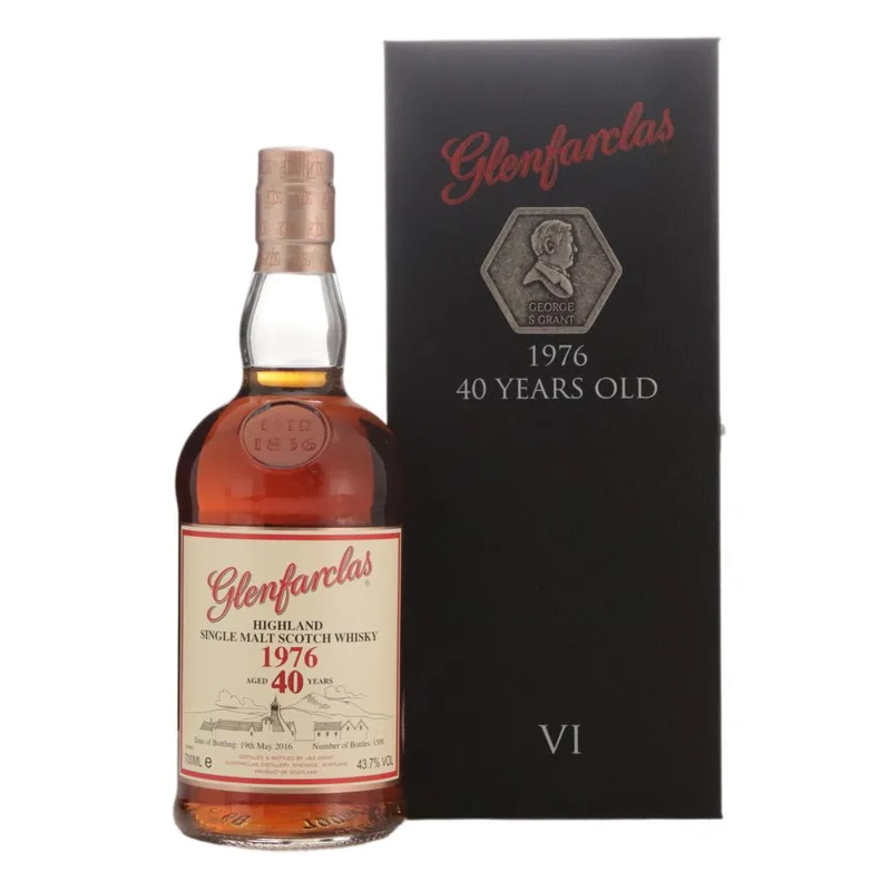 Glenfarclas – 1976 40 Year Old Collector Series VI (70cl, 43.70%)