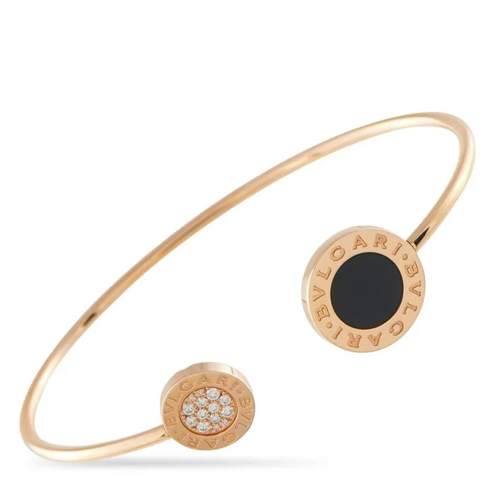 Bvlgari - Bracelet - 18 kt. Rose gold, Bvlgari 18 kt rose gold bracelet set with onyx element and pavé diamonds